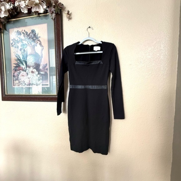 Nicole Miller Dresses & Skirts - Artelier Nicole Miller Bodycon Dress Size 6